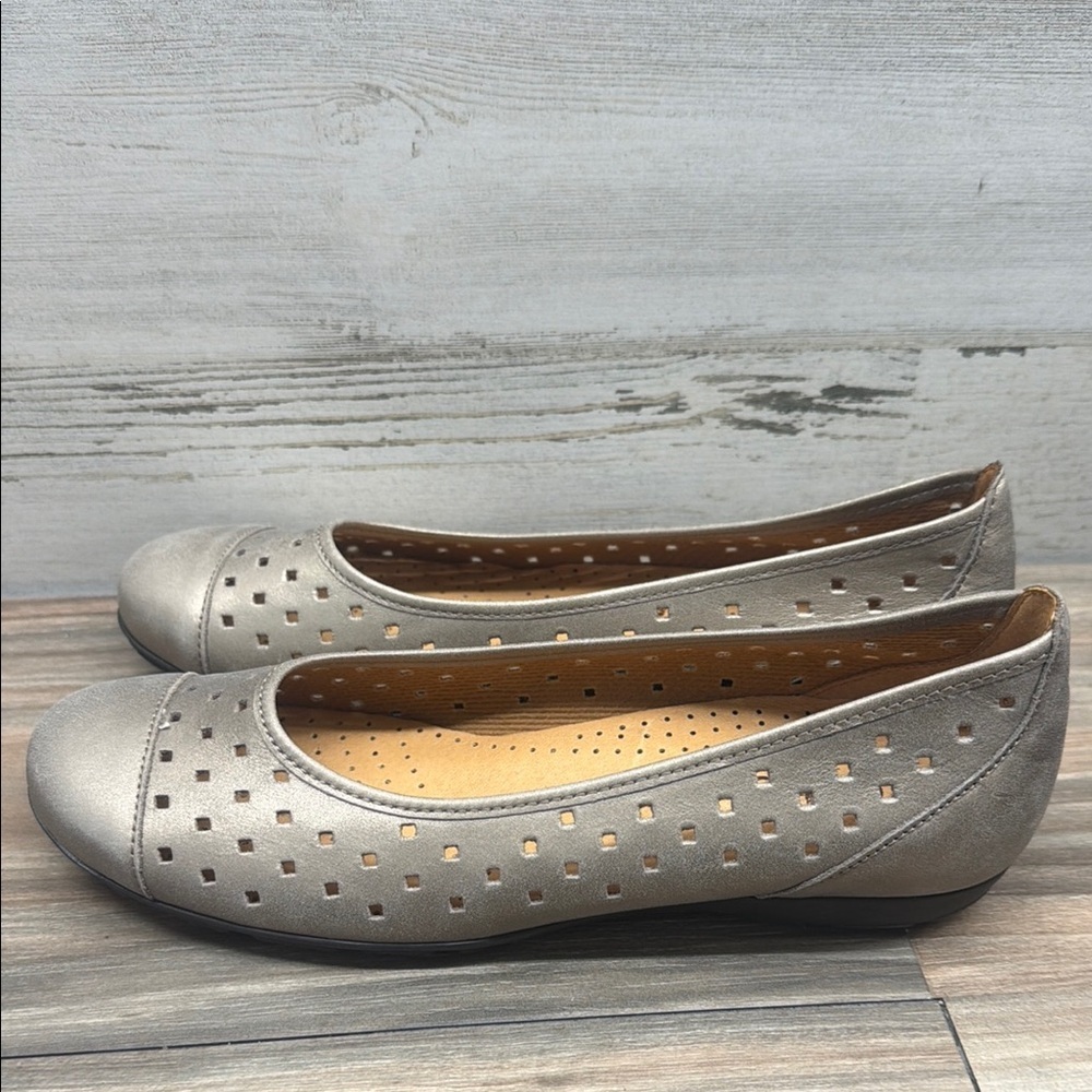 Gabor Hovercraft Shoes Ballet Flats Perforated silver Leather Womens Size 5.5